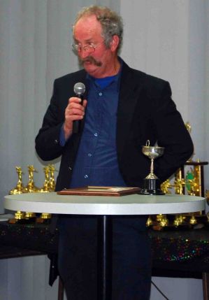 Life_Member_Peter_Harris_Presentation_Night_2010.jpg